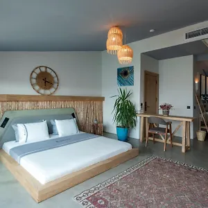2* Отель Harbour